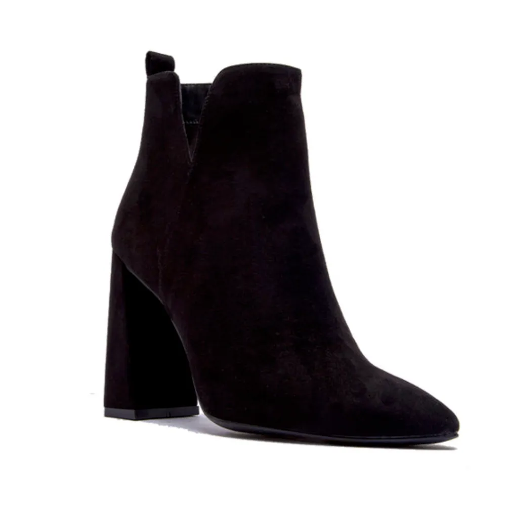 Contemporary Balance Ankle Boots
