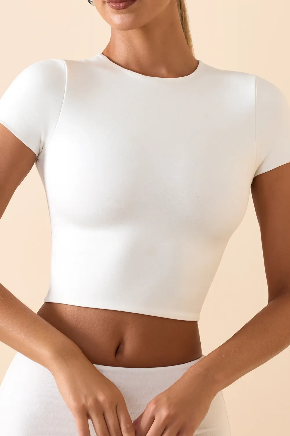 Simple Solid Color Round Neck Slim Short Sleeves