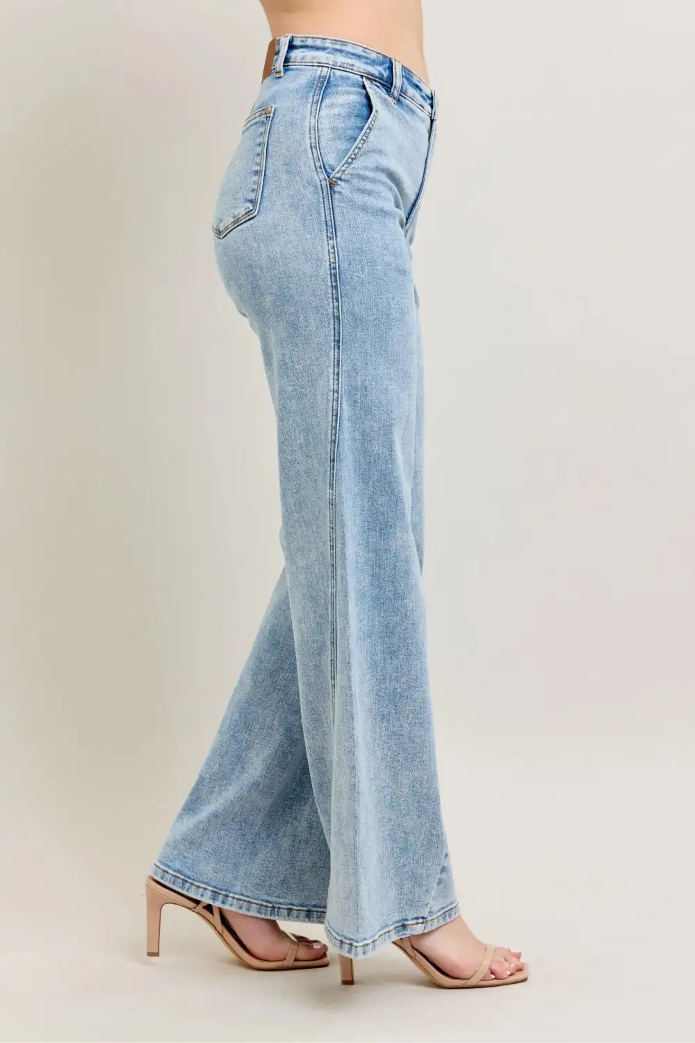 Casual High Rise Wide Leg Jeans