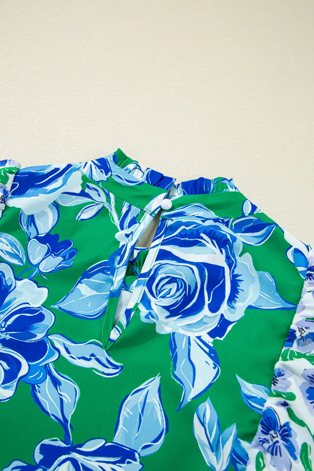 Green Floral Print Lace Trim Contrast Ruffle Sleeve Pleated Loose Blouse