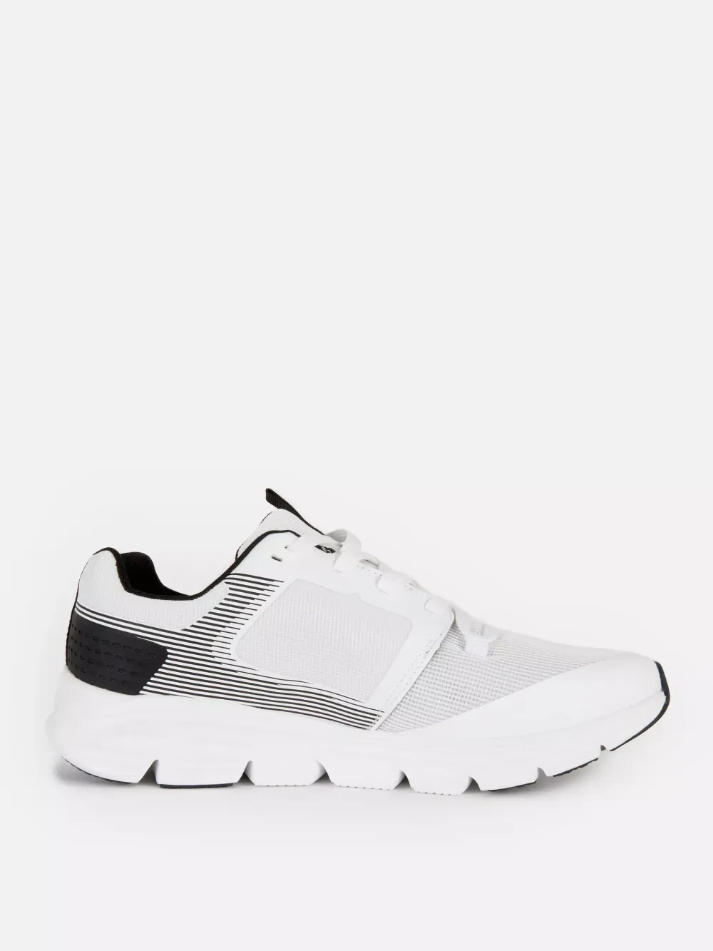 Lightweight And Breathable Mesh Leisure Sports Shoes