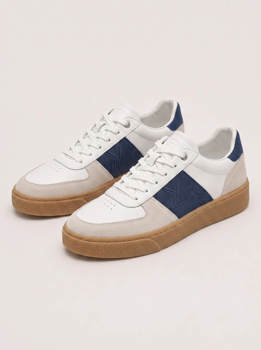 Men's Casual Geometric Pattern White Blue Suede Printed Sneakers