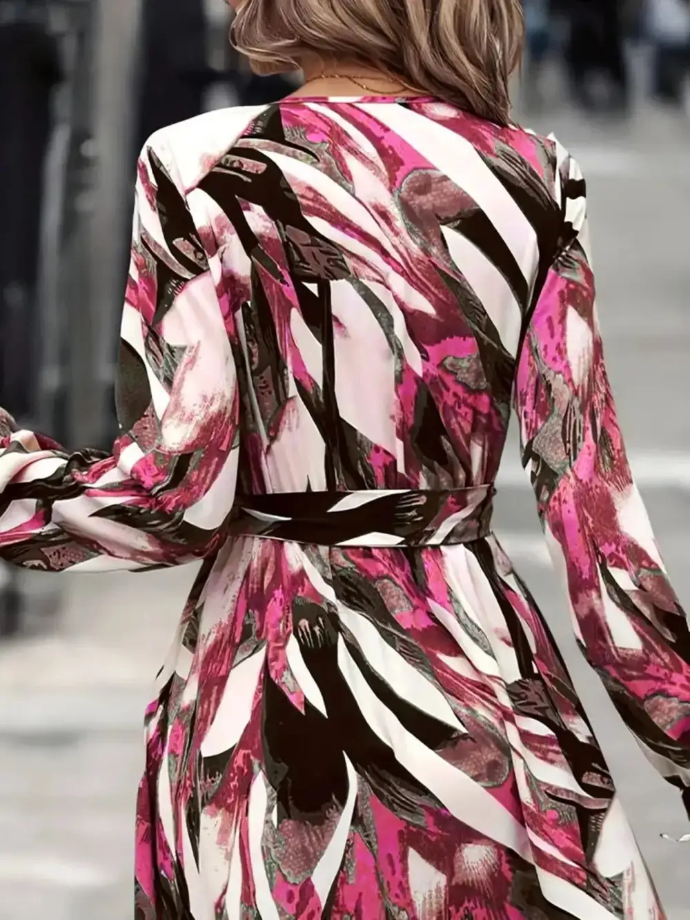 Lightweight Feel Printed Long Sleeve Maxi Dress