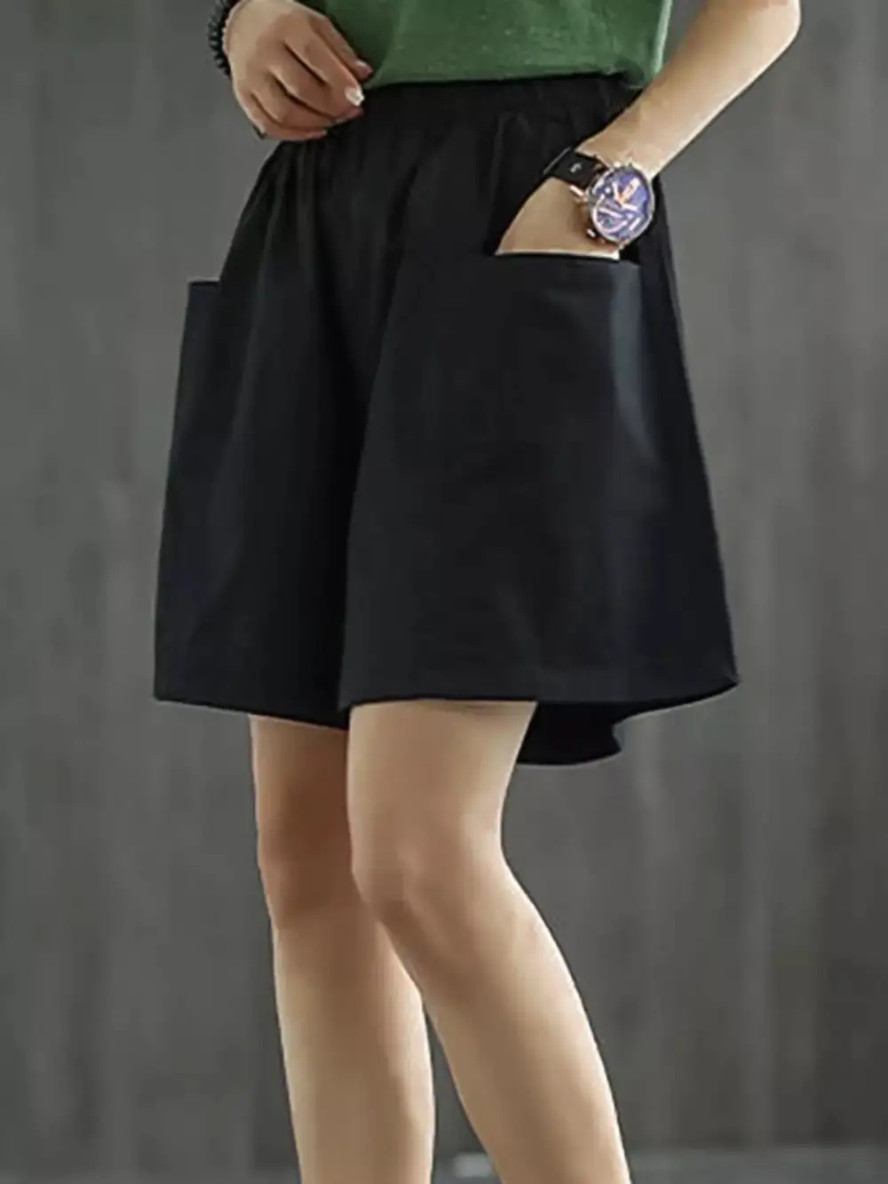Elastic Waist Casual Shorts