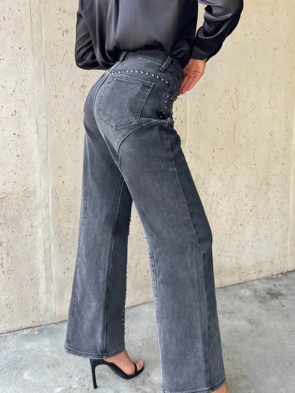 Clean Wide Leg Denim Jeans