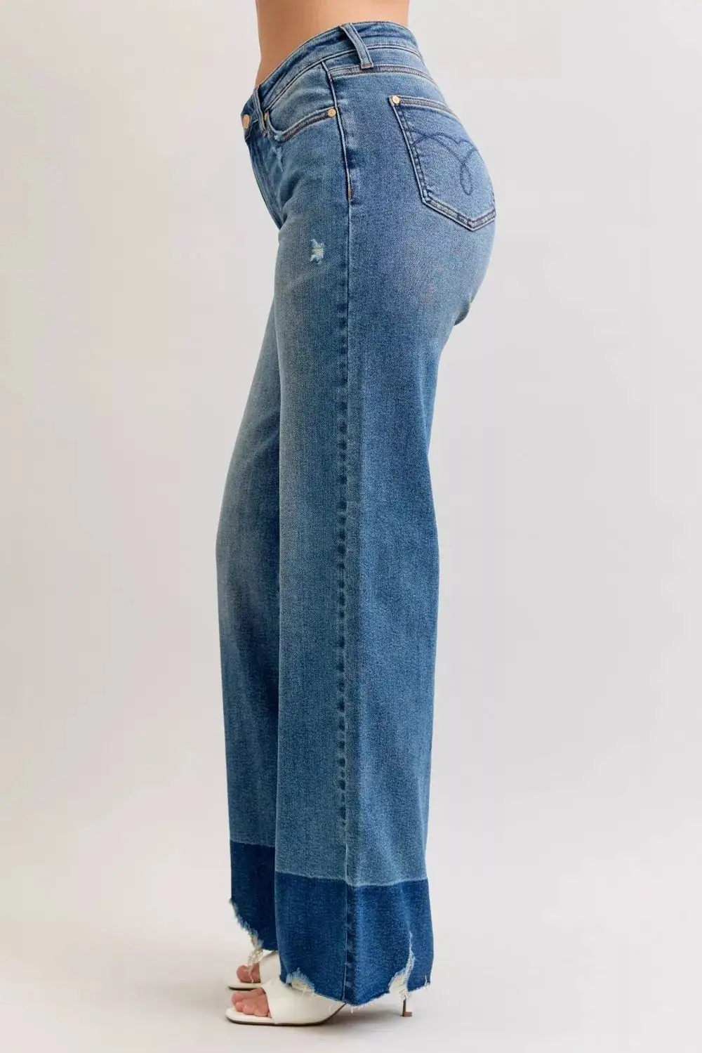 Refined High-Waist Raw-Hem Washed Pocketed Straight Leg Jeans
