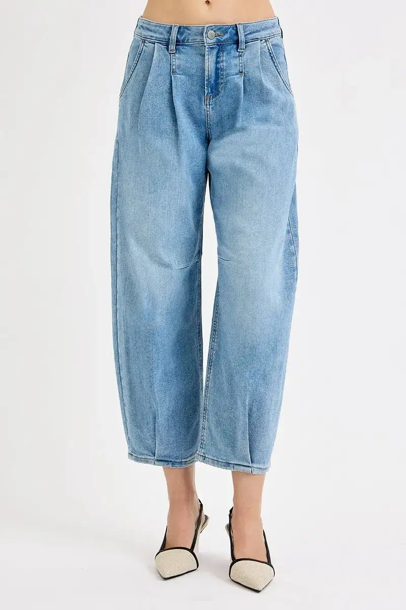 Modern Mid Rise Wide Leg Jeans