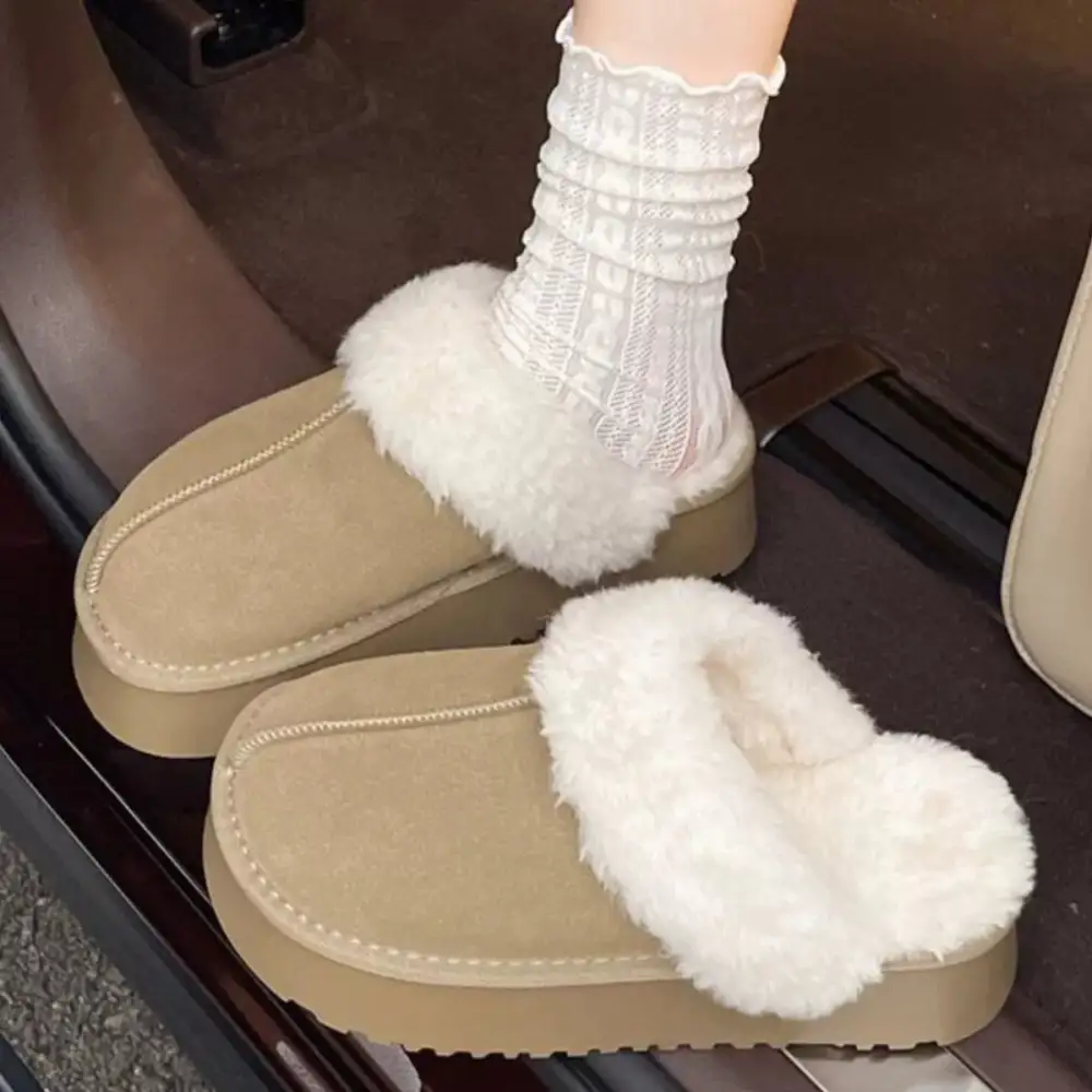 Textured Round Toe Platform Slippers