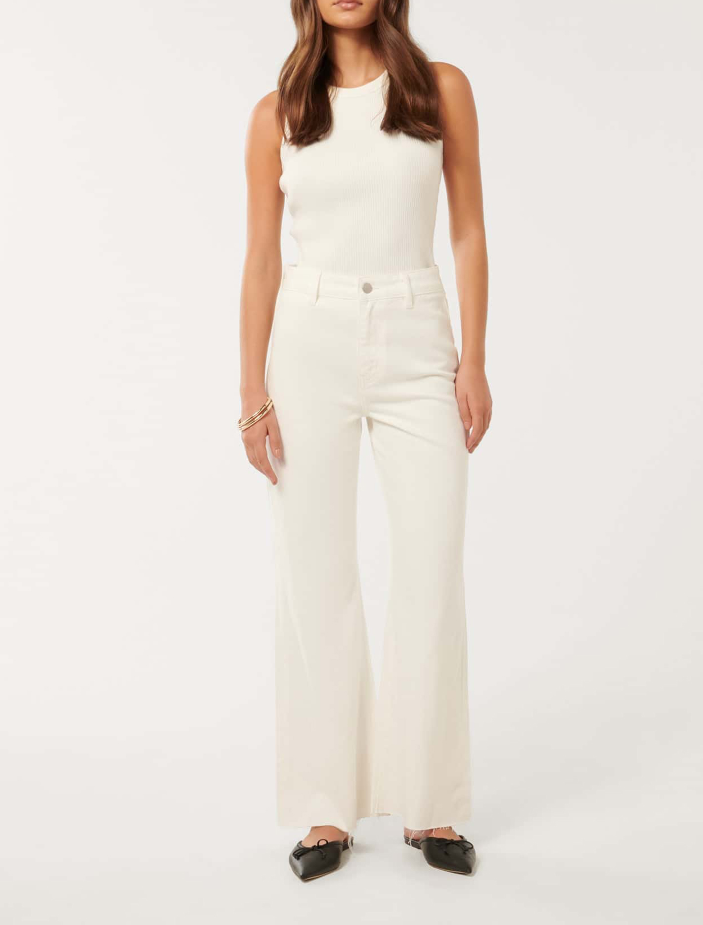 Cropped Wide-Leg Jeans