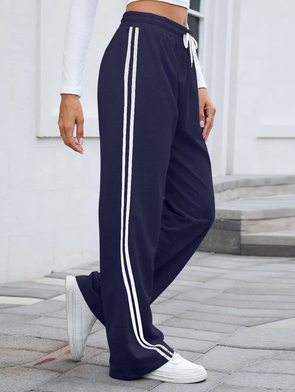 Tie Waist Wide-Leg Sweatpants