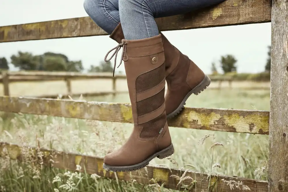 Refined Weather-Ready Leather Riding Boots