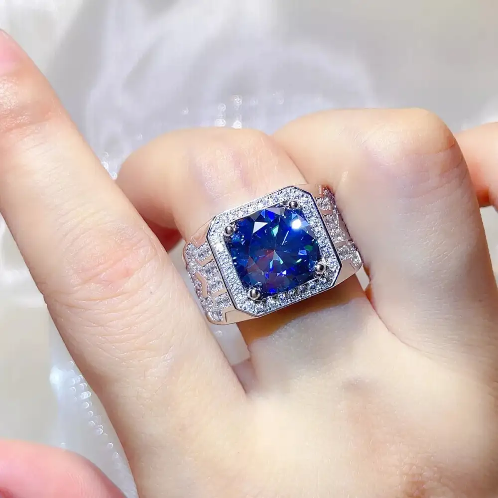 Sterling Silver Moissanite Clean Line Ring