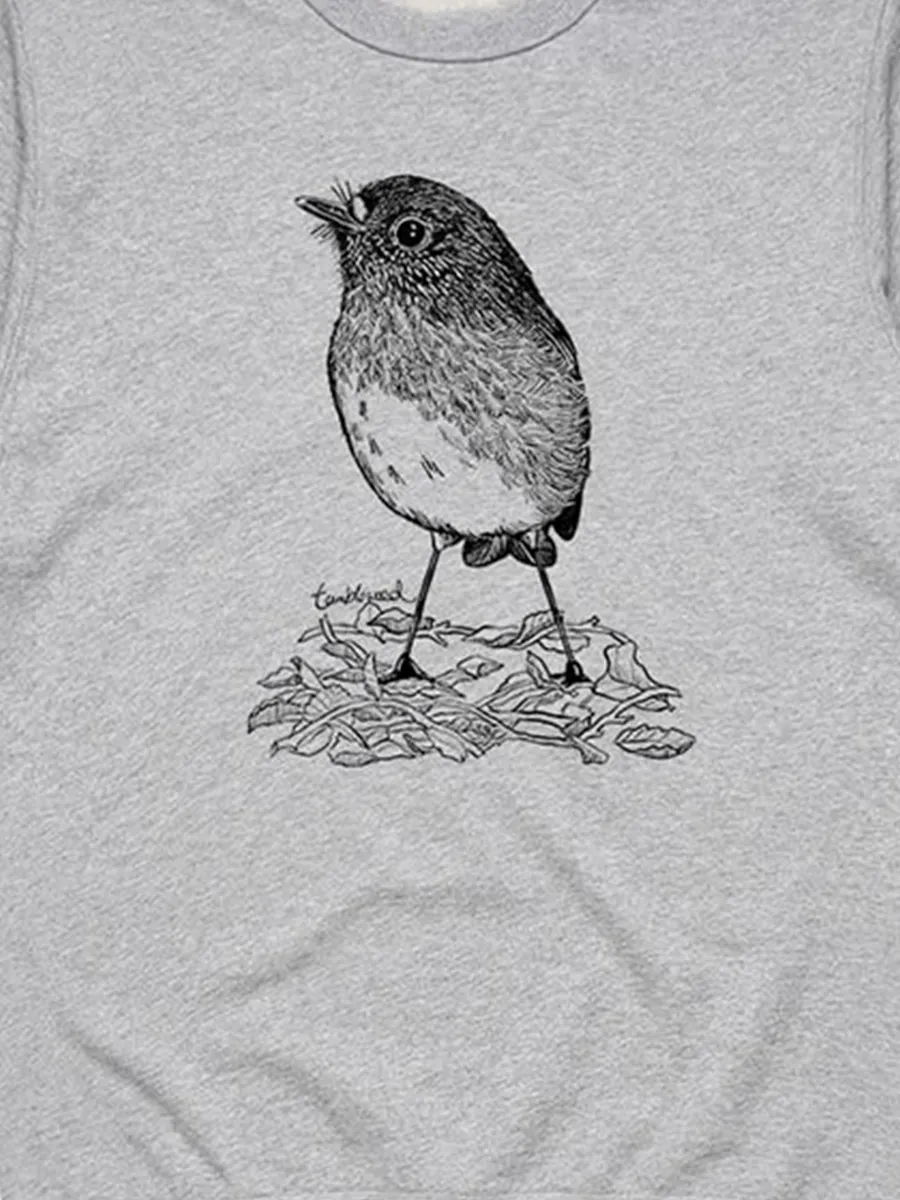 A versatile sports shirt featuring simple bird and animal patterns
