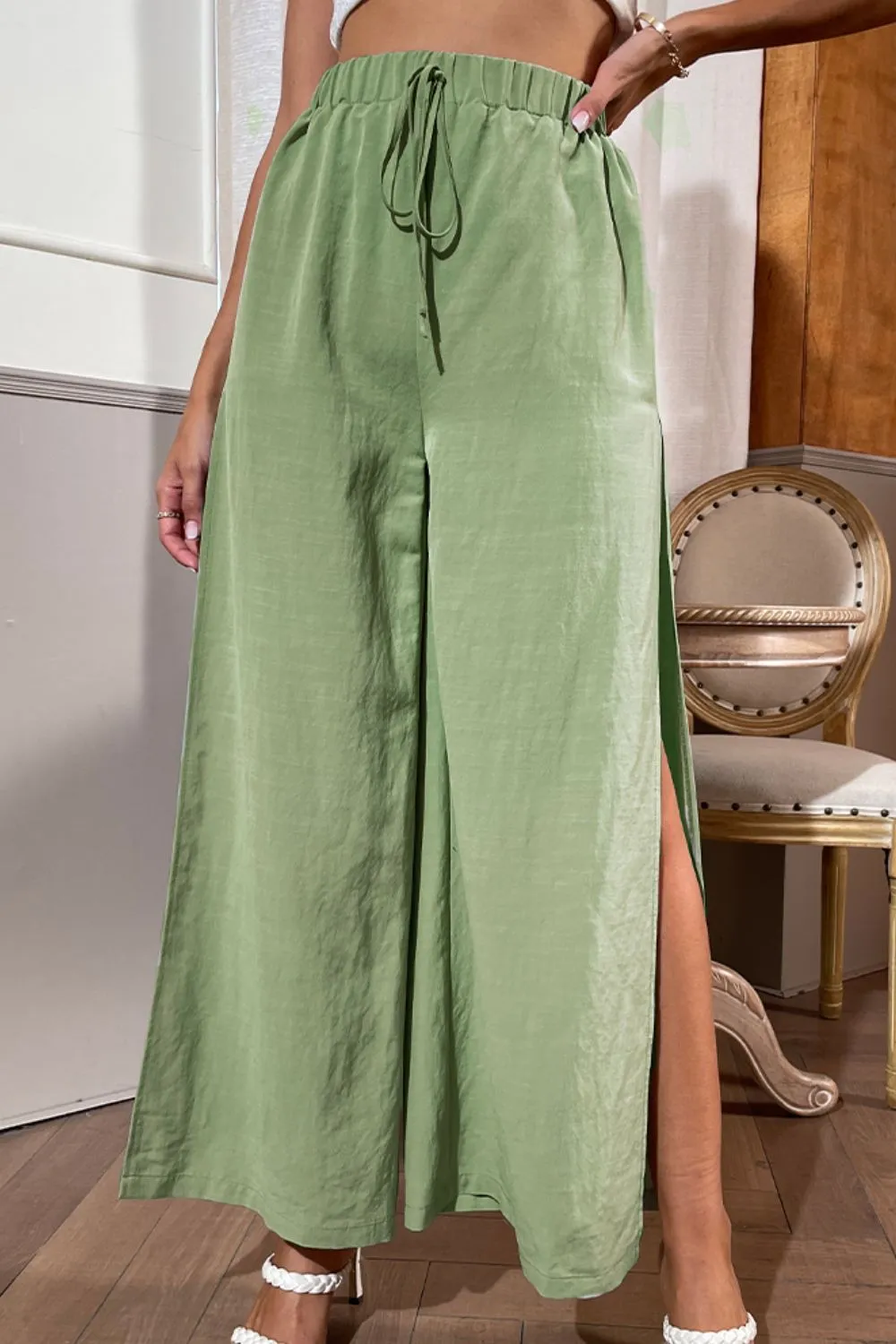 Lightweight Wide Leg Drawstring Pants