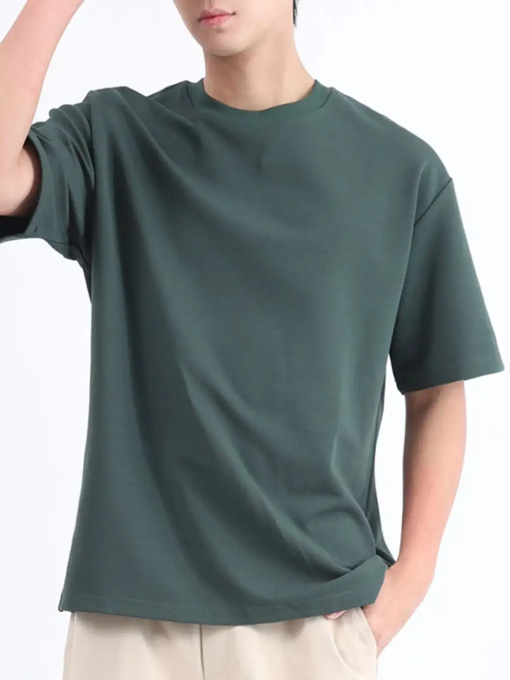 Relaxed Men's Round Neck T-shirt