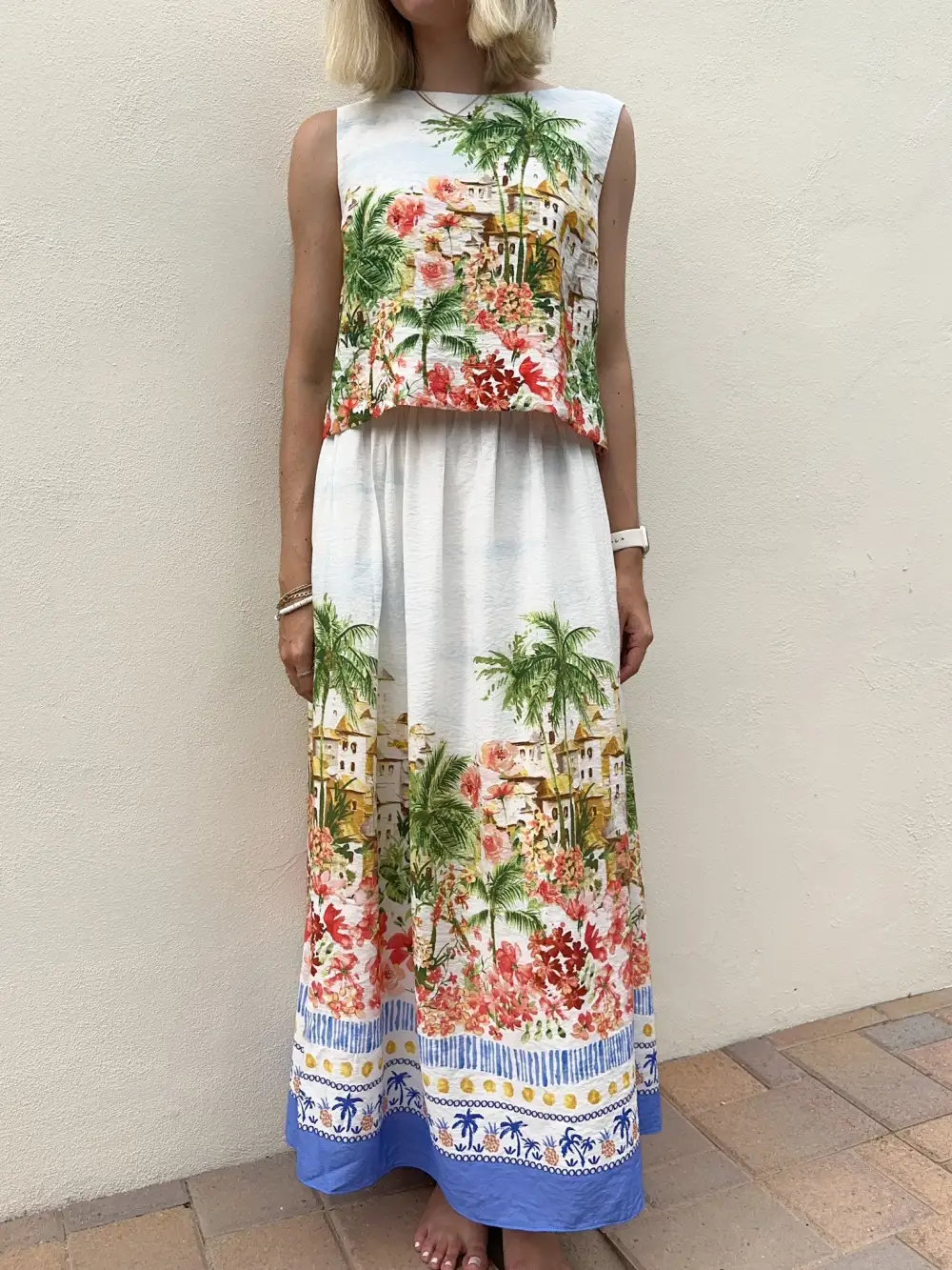 Soft Structure Printed Satin Top