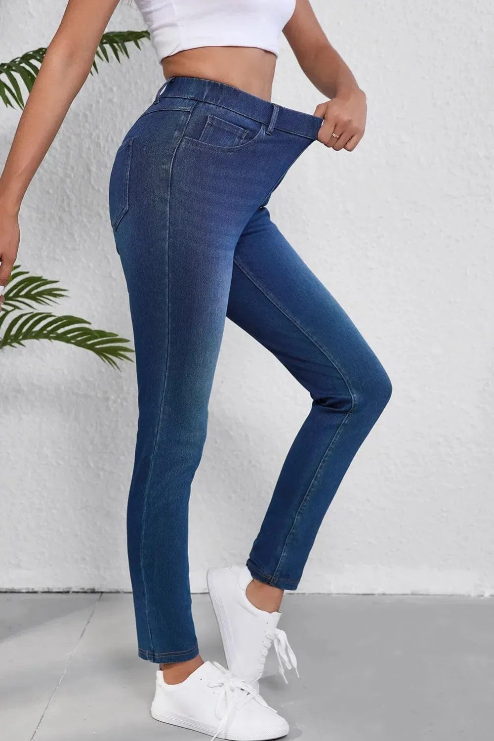 Straight Leg Ashleigh Multiple Pockets Stretchy Jeans