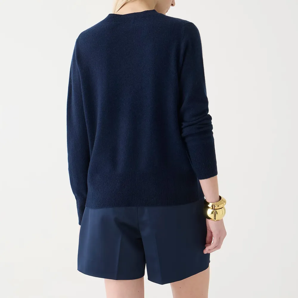 Simple Cashmere Crew Neck Sweater