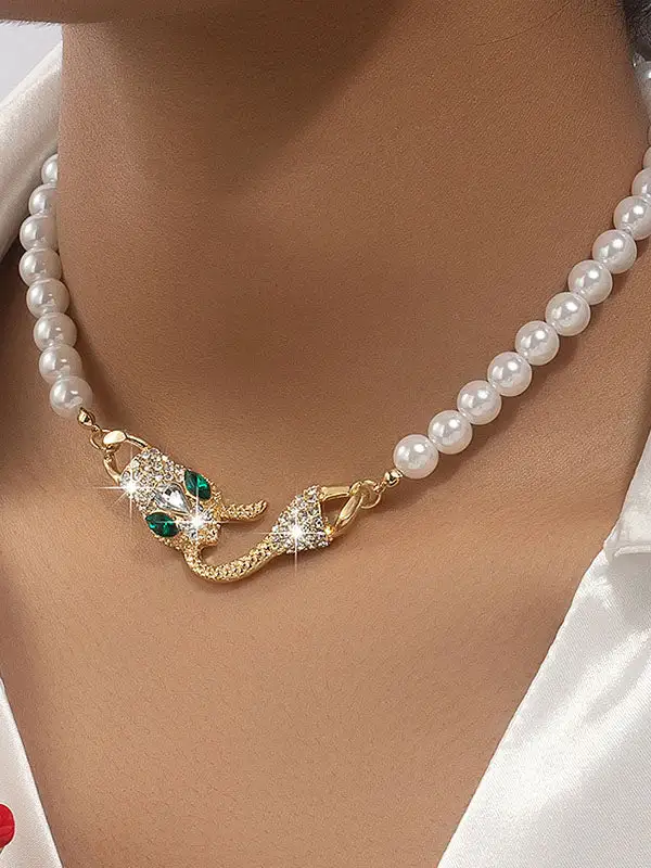 Beaded Snake Motif Dainty Necklace