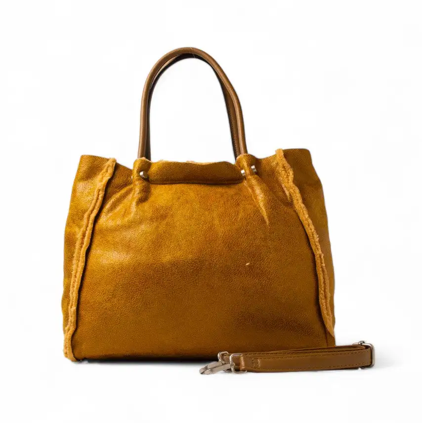Structured Carry Leather Handbag