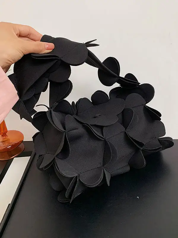 Flower Shape Solid Zipper Crossbody Bag