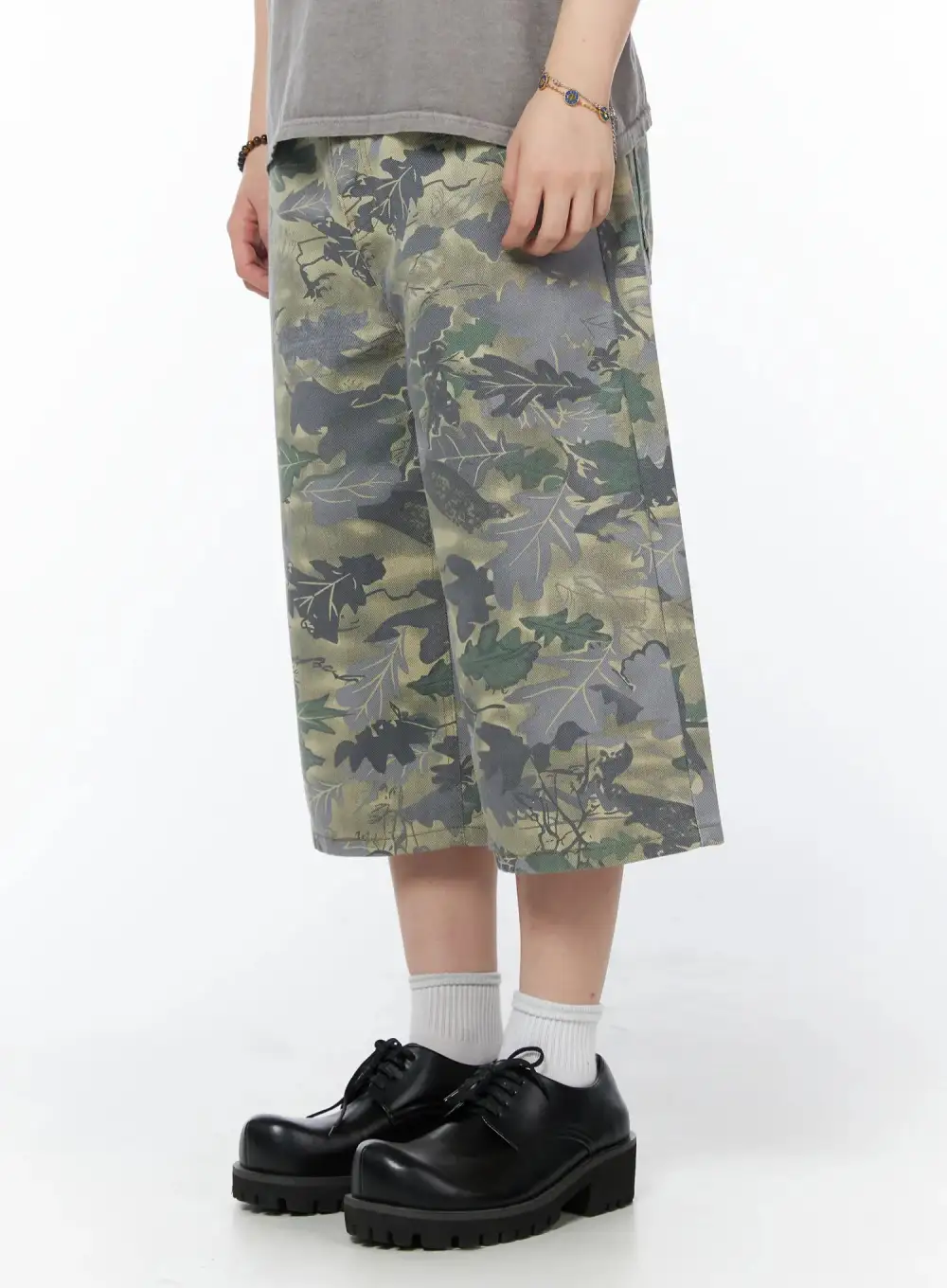 Men's Vintage Floral Denim Shorts