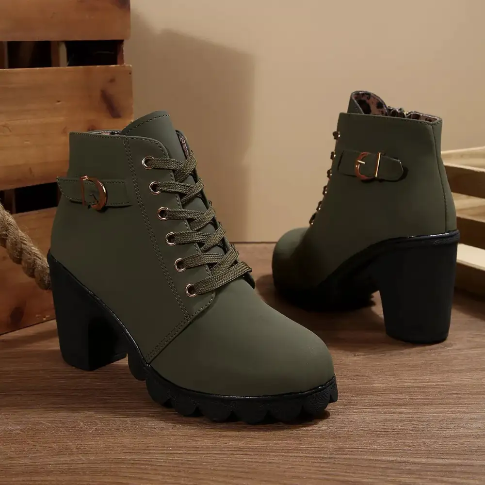 Essential Lace Up Block Heels Boots