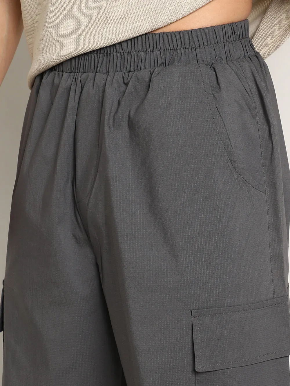 Grey Mid Rise Relaxed Cargo Trousers