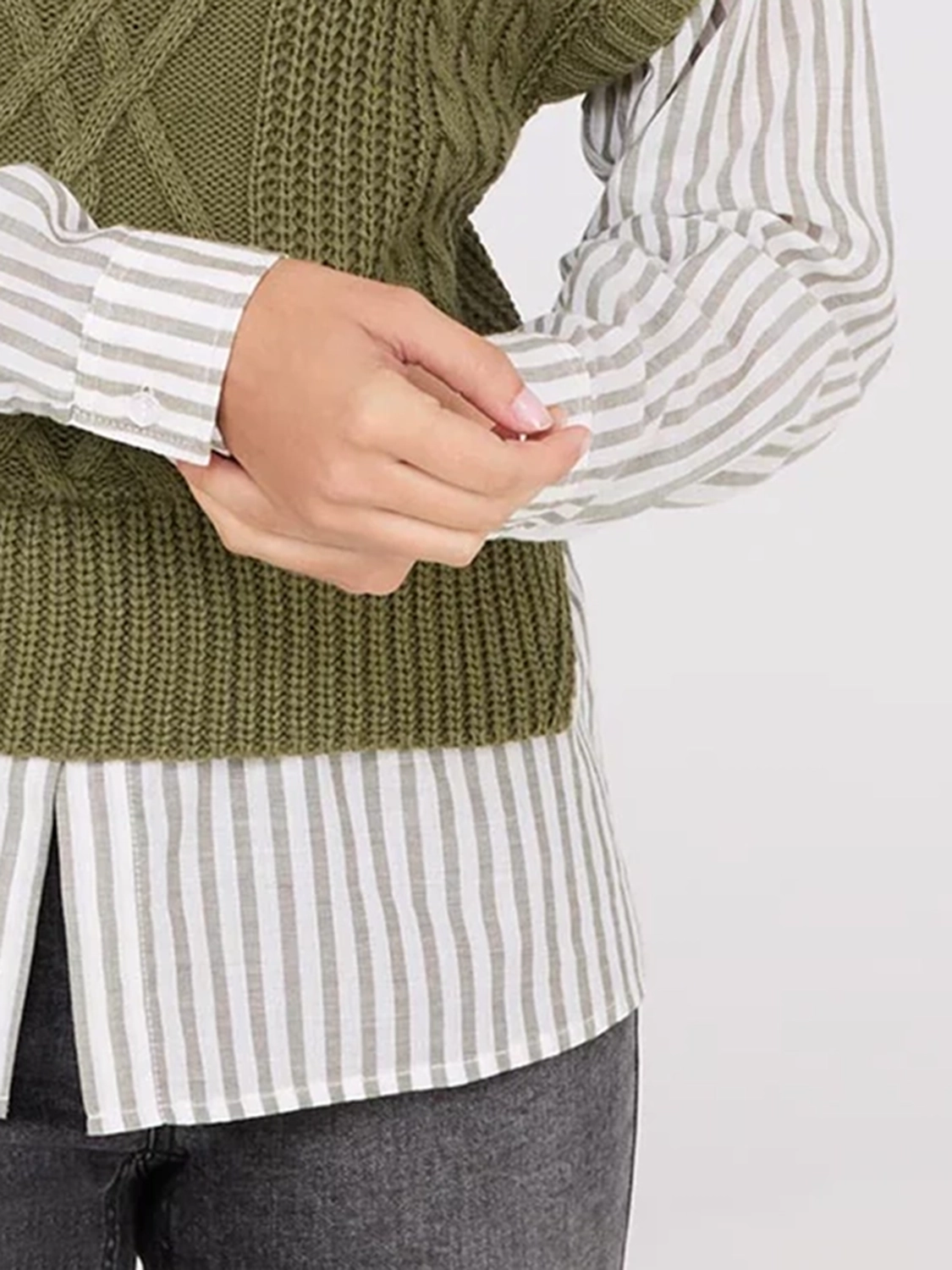 Cable Knit Turtleneck Sweater Vest