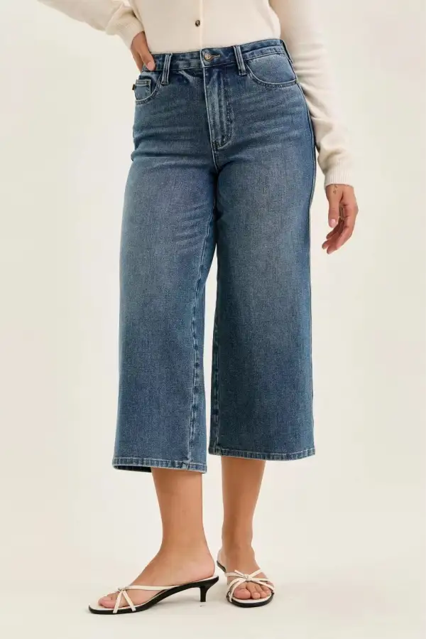 Classic High Rise Raw Hem Wide Leg Jeans