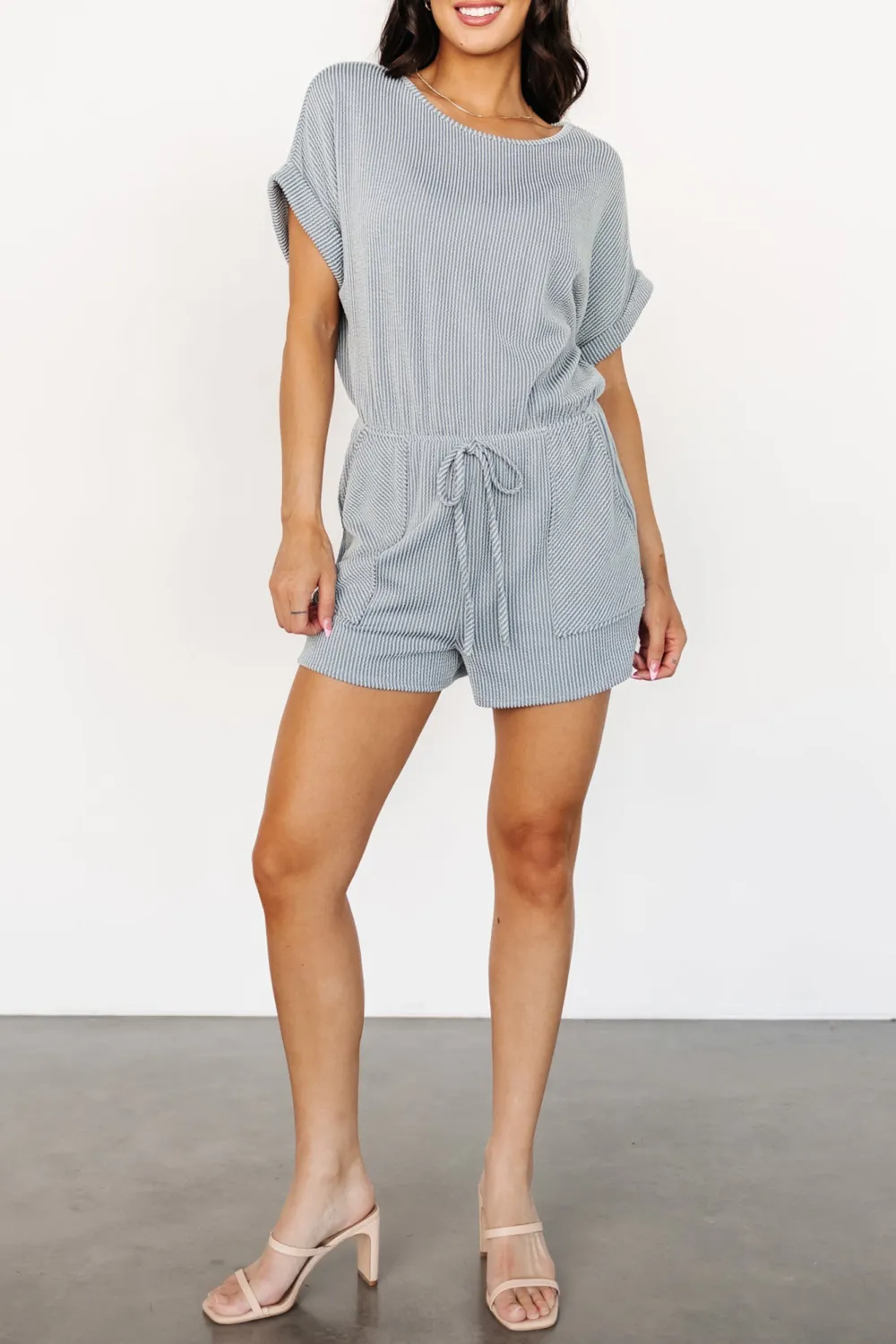 Loose And Comfortable Belt Jumpsuit