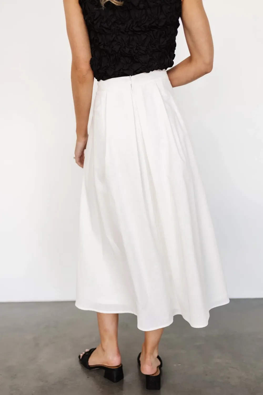 High-Waisted Versatile Slimming Skirt