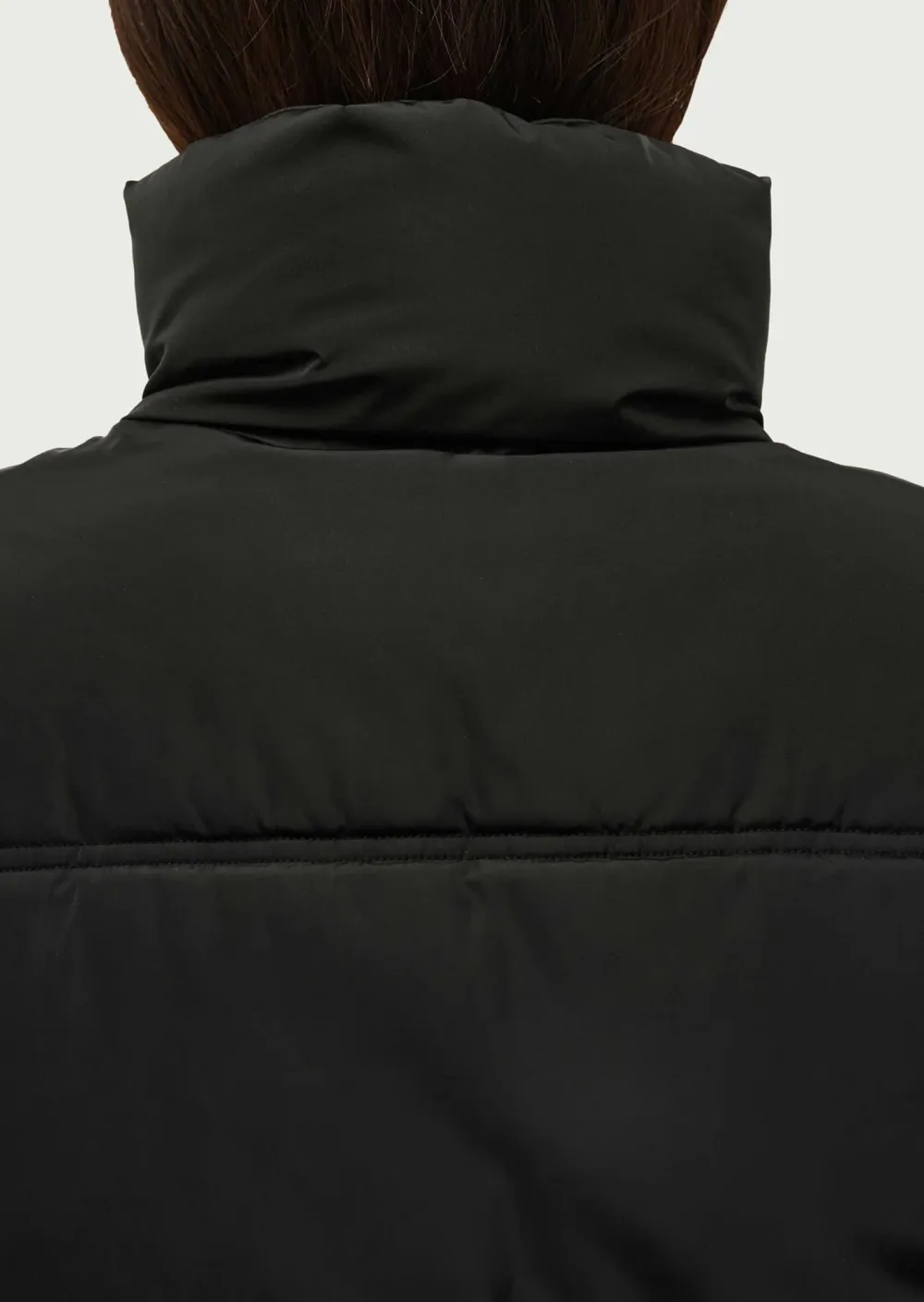 TURTLENECK JACKET IN BLACK