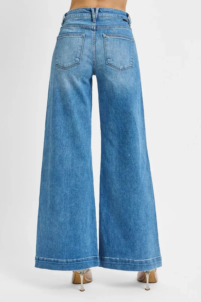 Mid Rise Patch Pocket Wide Leg Jeans