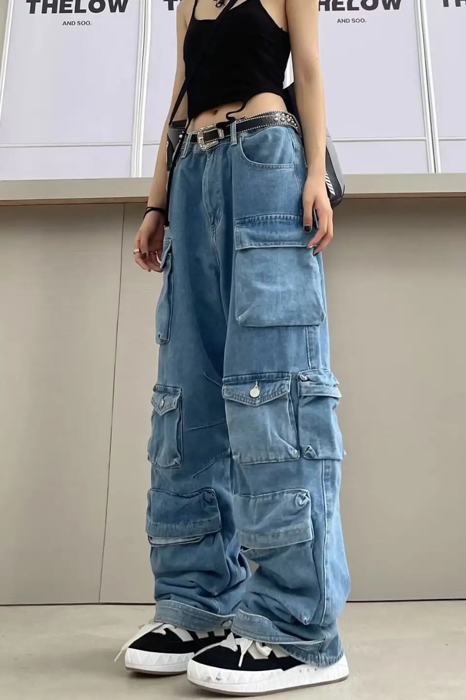 Minimalist Relaxed Cargo Pants