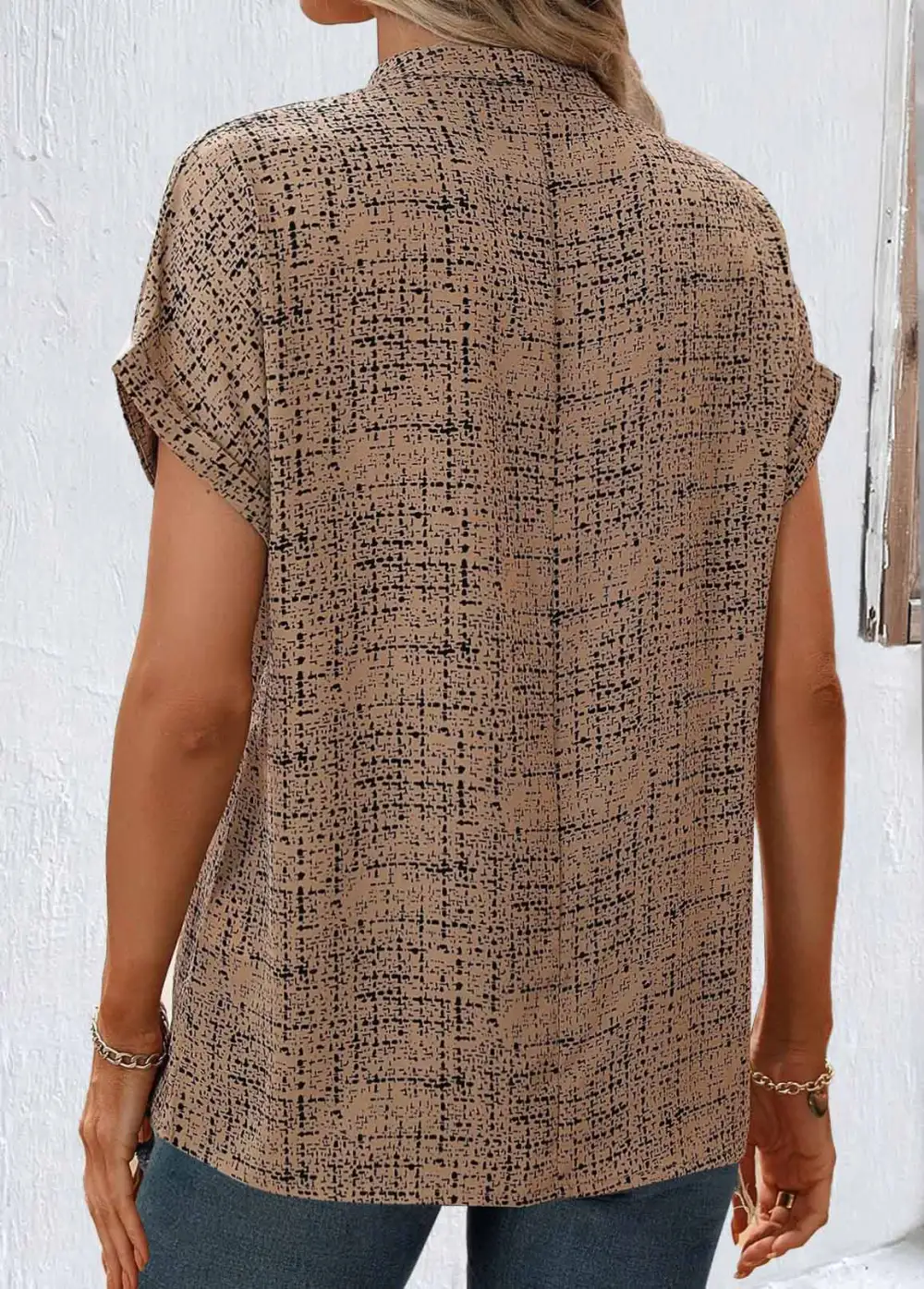 Light Coffee Split Geometric Print Short Sleeve Blouse
