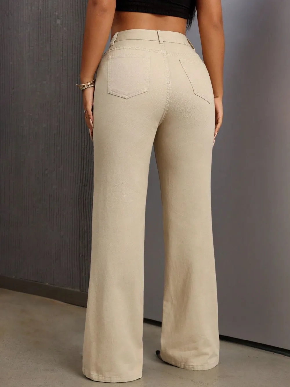 Polished Flare Leg Pocketed Denim Jeans