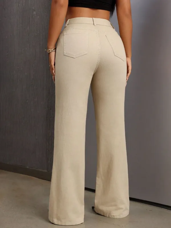 Polished Flare Leg Pocketed Denim Jeans