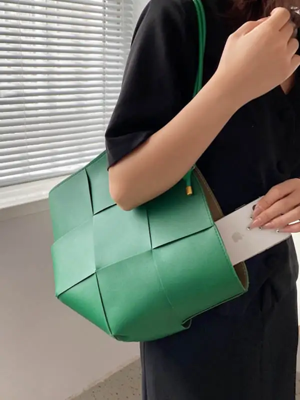Woven Geometric Shoulder Bag