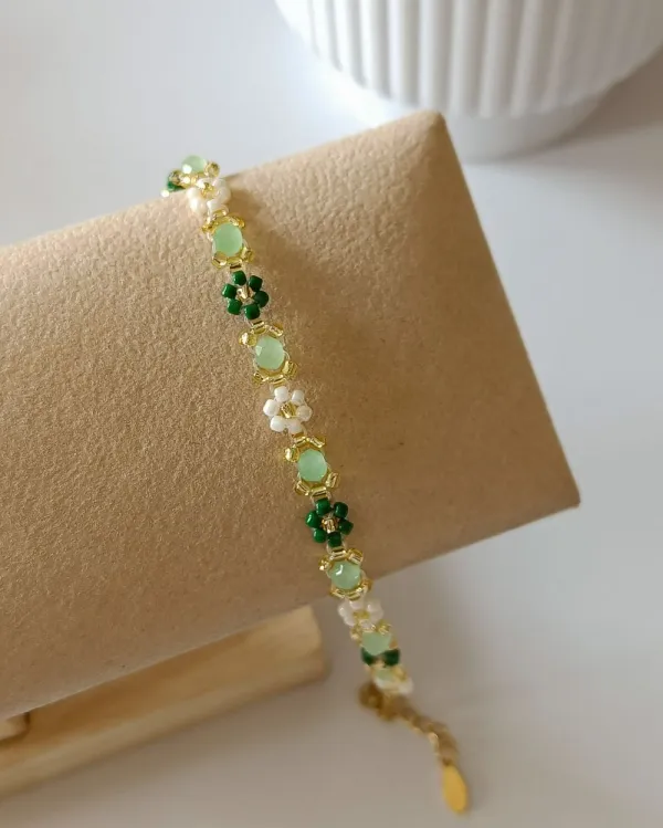 Minimal Design Charm Bracelet