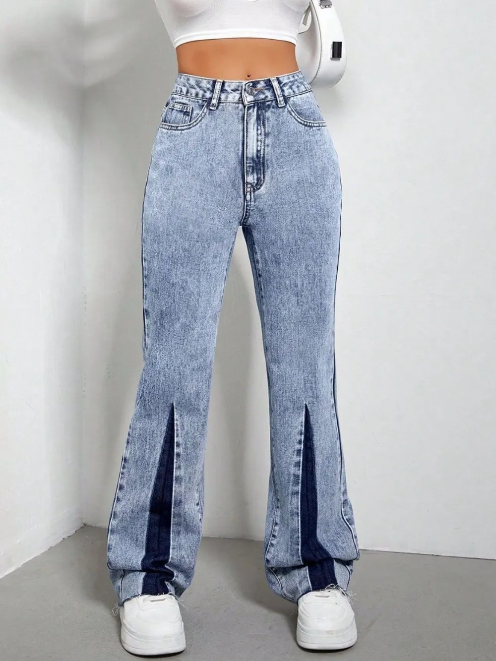 Washed Flare Leg Pocketed Denim Jeans