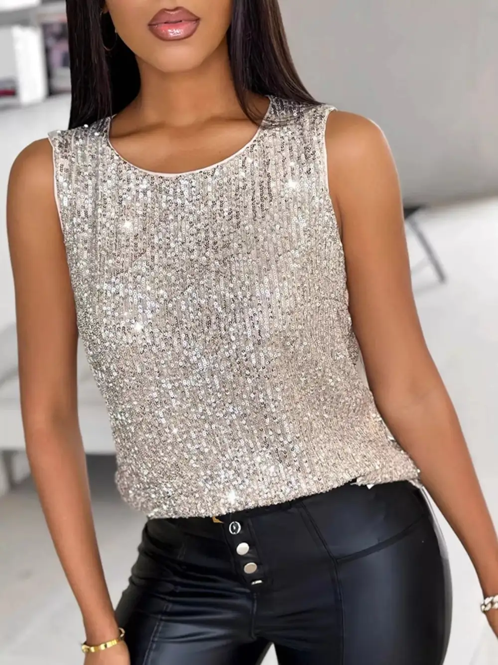Refined Round-Neck Sequined Tank Top