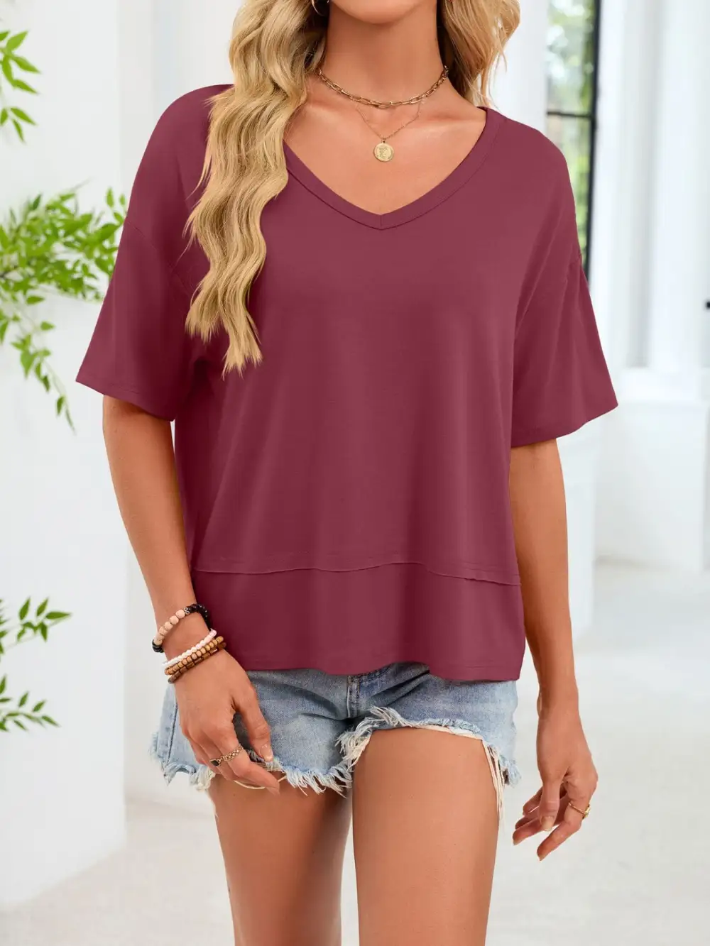 Easygoing V-neck Relaxed Fit T-shirt