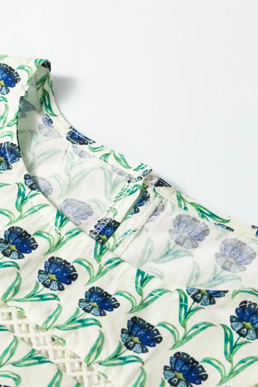 Green Floral Print Lace Detail Ruffle Trim Long Sleeve Blouse