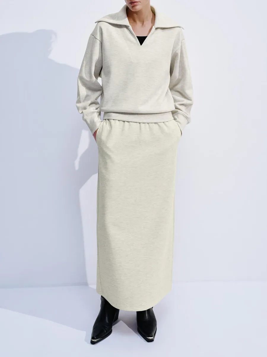 A Light Grey V-Neck Casual Sweatshirt For Ladies