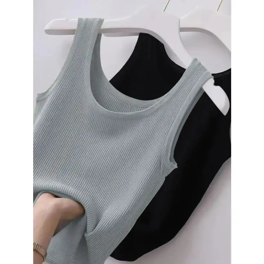 Plus Size Ribbed Knit Scoop Neck Tank