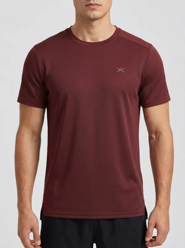 Men's Geometric-Emblem Athletic Textured Contrast-Panel Active Sport Crewneck T-Shirt