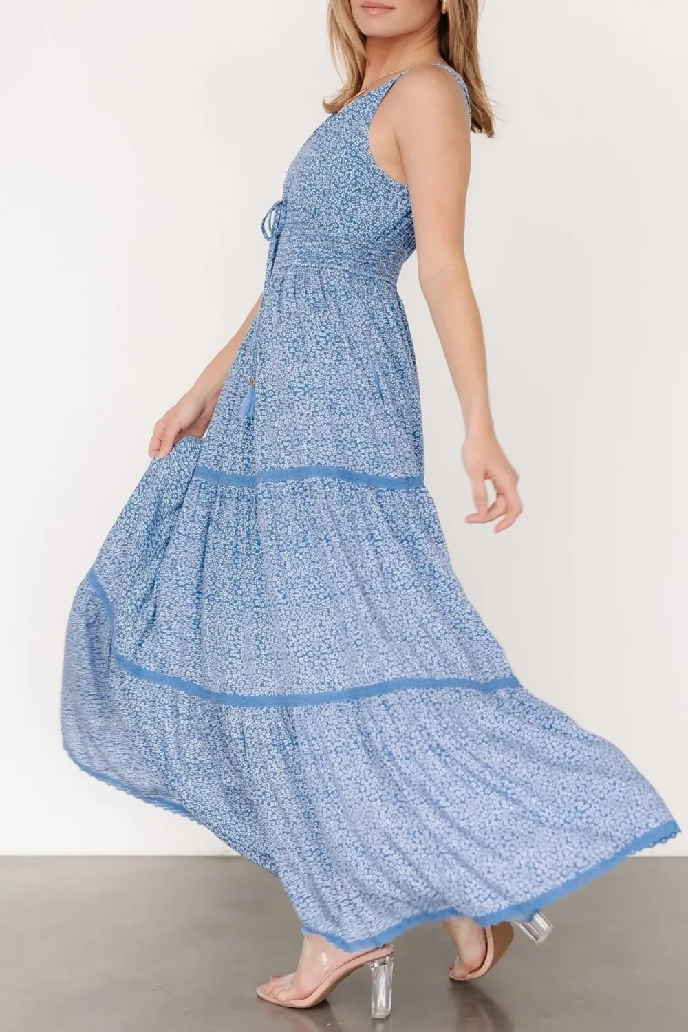 Casual Breathable Blue Floral V-Neck High-Waisted Dress