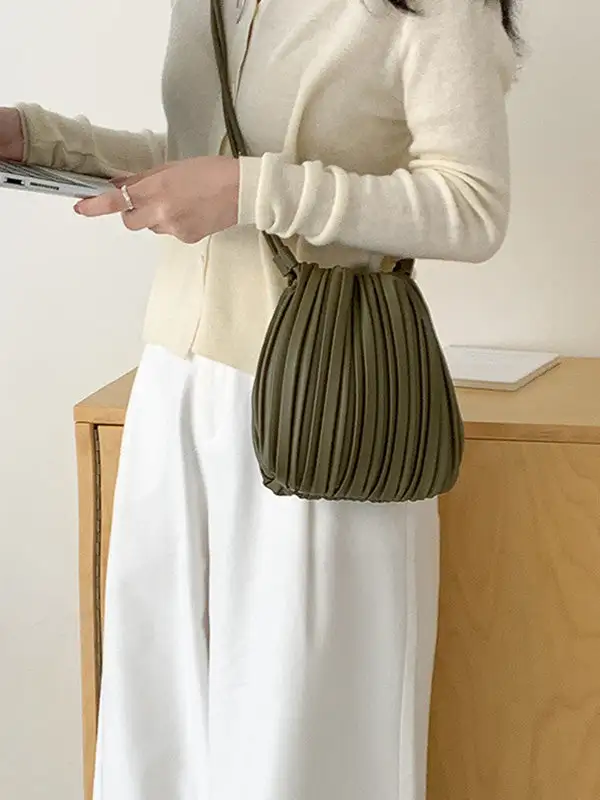 Modern Vintage Crossbody Bag