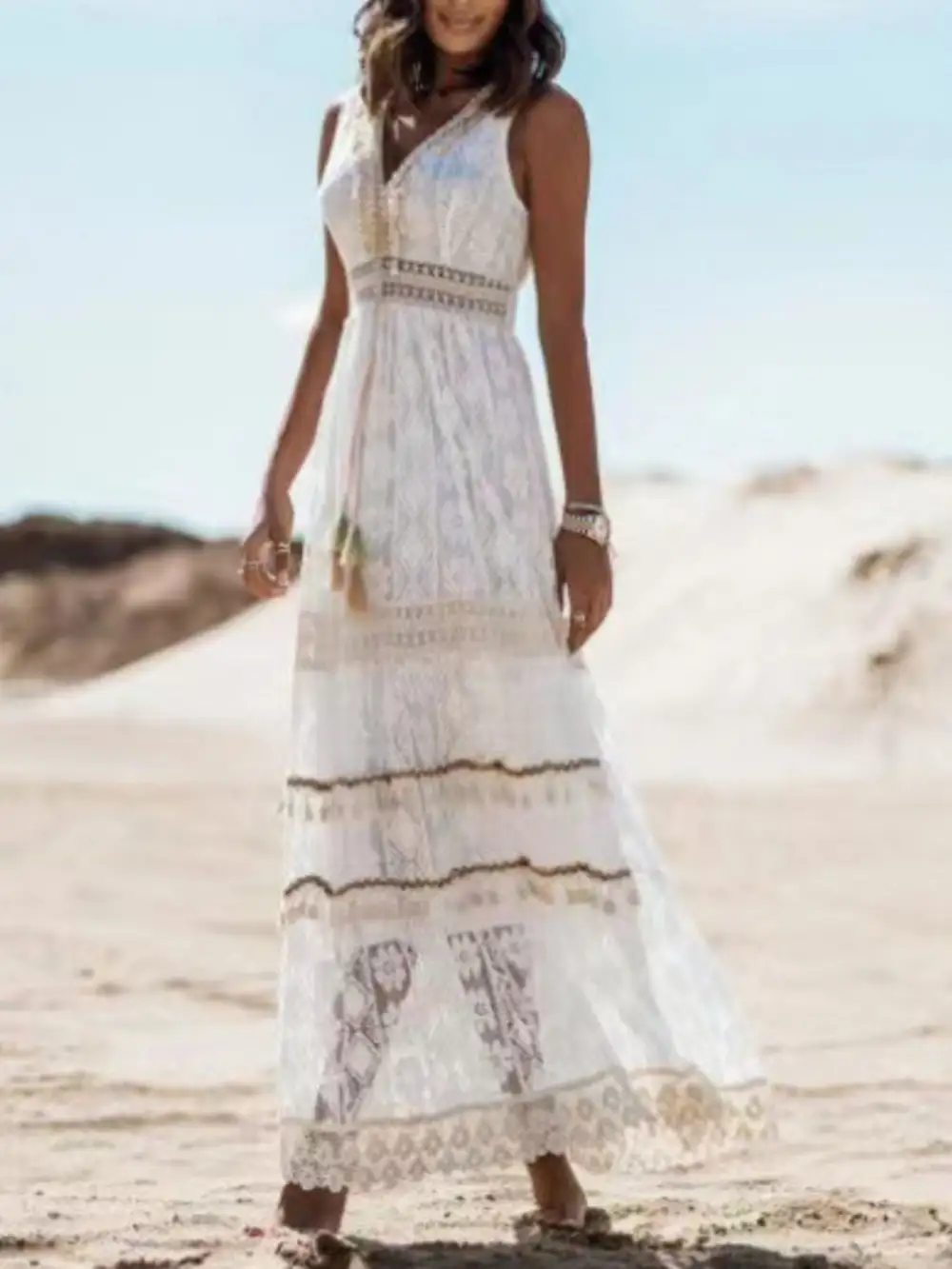 Lace V Neck Sleeveless Maxi Dress